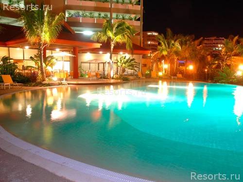 Ramada Plaza 66